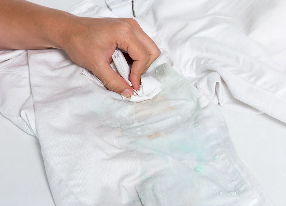 7 Easy Ways to Remove Stains from White Denim and Keep it Cl